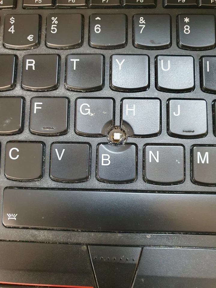 Lenovo ThinkPad E590 · i7-8565U · 8GB · 500GB, photo 4 of 5