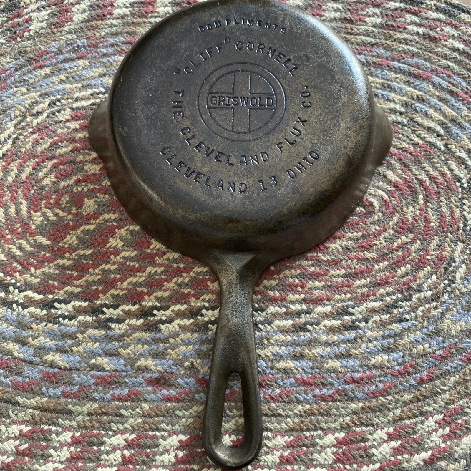 Griswold Cast Iron #3 “Cliff” Cornell The Cleveland Flux Co. Skillet NICE