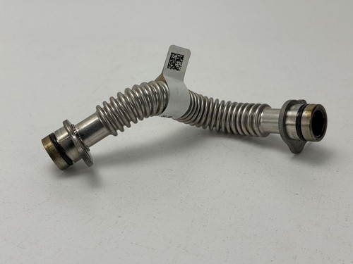 BMW 2 G42 2025 Benzin 190kW Turbolader Ölleitung Ölschlauch 8489608 DLZ832