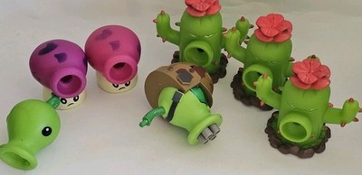 Plants vs Zombies 3'' + 4'' Peashooter Toy Figure Set PVZ Electronic Arts Figs