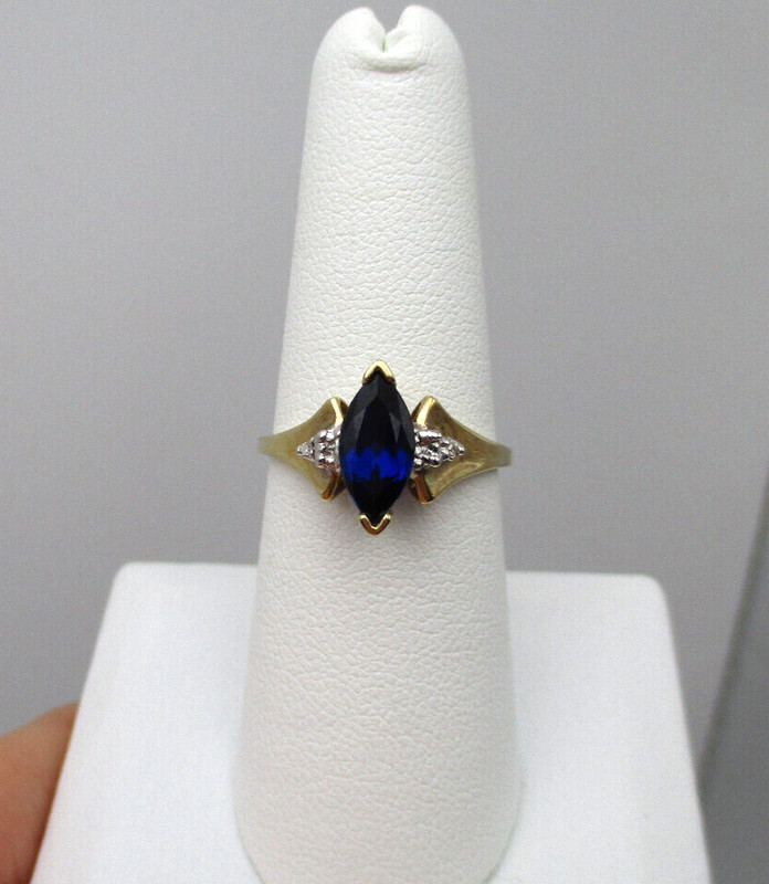 10K Yellow Gold Blue Sapphire Diamond Ring Size 7.25