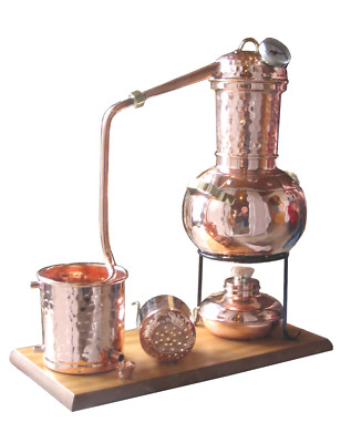 Used Distillery, 2L ''Calif'' with Flavour Basket Distiller 2 Litre