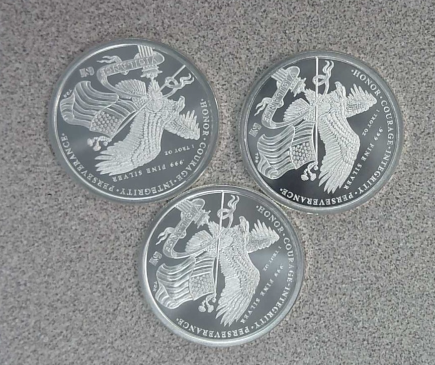 Colorized Alien Invasion 1 Oz .999 Silver Whitehouse In Capsule AREA 51 - Foto 8