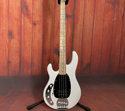 Factory Left Handness White Sterling Electric Bass Guitar Active Pickups