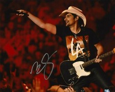 COUNTRY SINGER BRAD PAISLEY SIGNED 8x10 PHOTO 3 w/COA TIME WELL WASTED 5TH GEAR