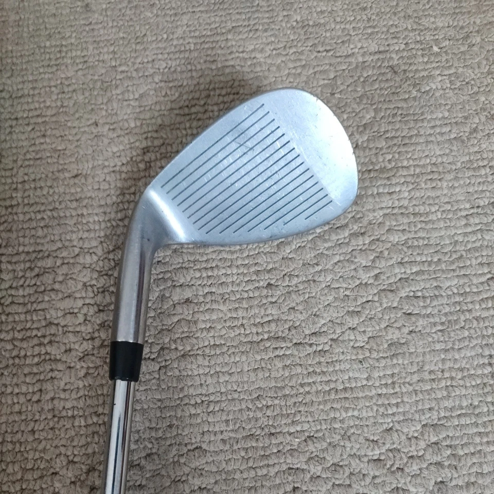 Slazenger V300 SW Iron Golf Club  In VGC Including The Grip - Image 2 of 4