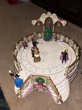 Vent Mr. Christmas Barbie Holiday Dance Musical Display 1997 In Box Parts Only