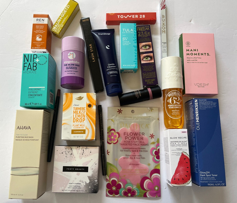 Allure Beauty FabFitFun Lot Bundle 21 Items High End Makeup Mask Lips Eyes NEW