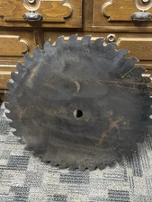 vintage Buzz Mill Saw Circular Saw Blade  22" dia 1 3/8“ Hole,  wall decor!!