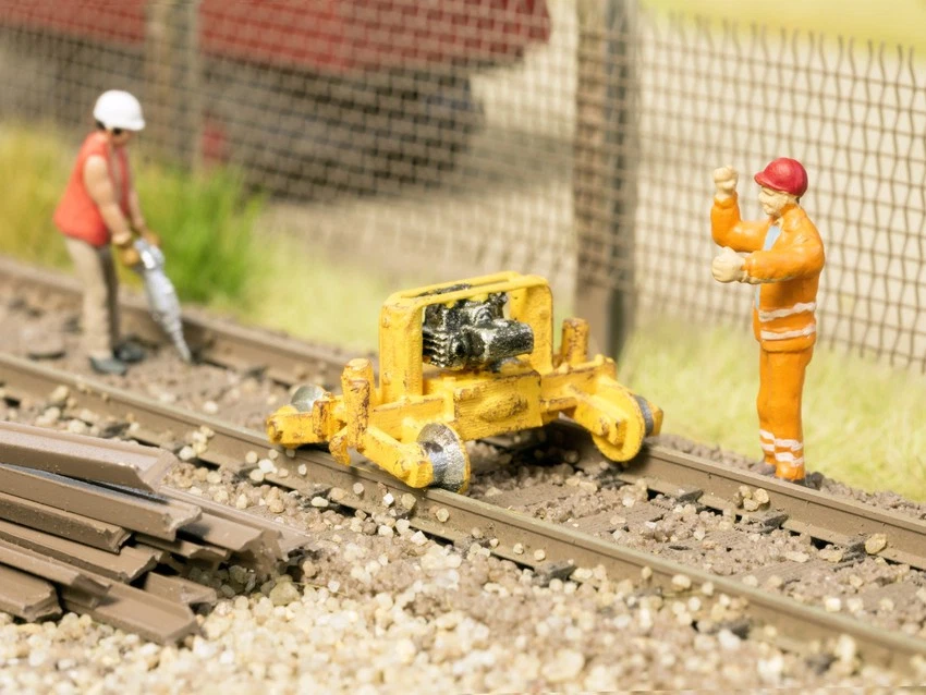 Noch 33030 – Clôture De Campagne Pour Modélisme Ferroviaire – 66 Cm De Longueur, Échelle N, Dès 14 Ans