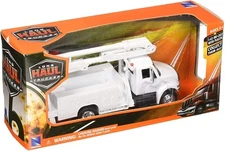 New Ray - 1:43 Scale International 4200 Line Maintenance Truck (BBNR15913E)