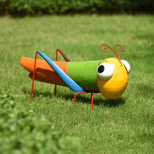 18" Metal Grasshopper - Picture 4 of 5