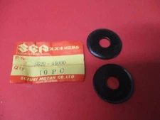 NOS NEW ORIGINAL SUZUKI GS400 GS425 GS550 ENGINE MOUNT WASHER QTY2 35629-44000