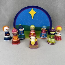 Nativity Set Wooden 9 Piece Baby Jesus Joseph Mary 3 Kings 2 Angels Background