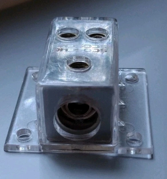 Old School Scosche Power Distribution Block 4 Gauge To 2 - 8 Gauge - Image 2 of 3