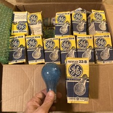 Set Of 36 GE Photoflash 22-B Bulbs Vintage NOS Original Packaging Rare Flash