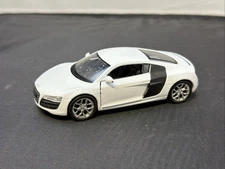 Welly NEX Models Audi R8 White 1:24 Die Cast Model Car.
