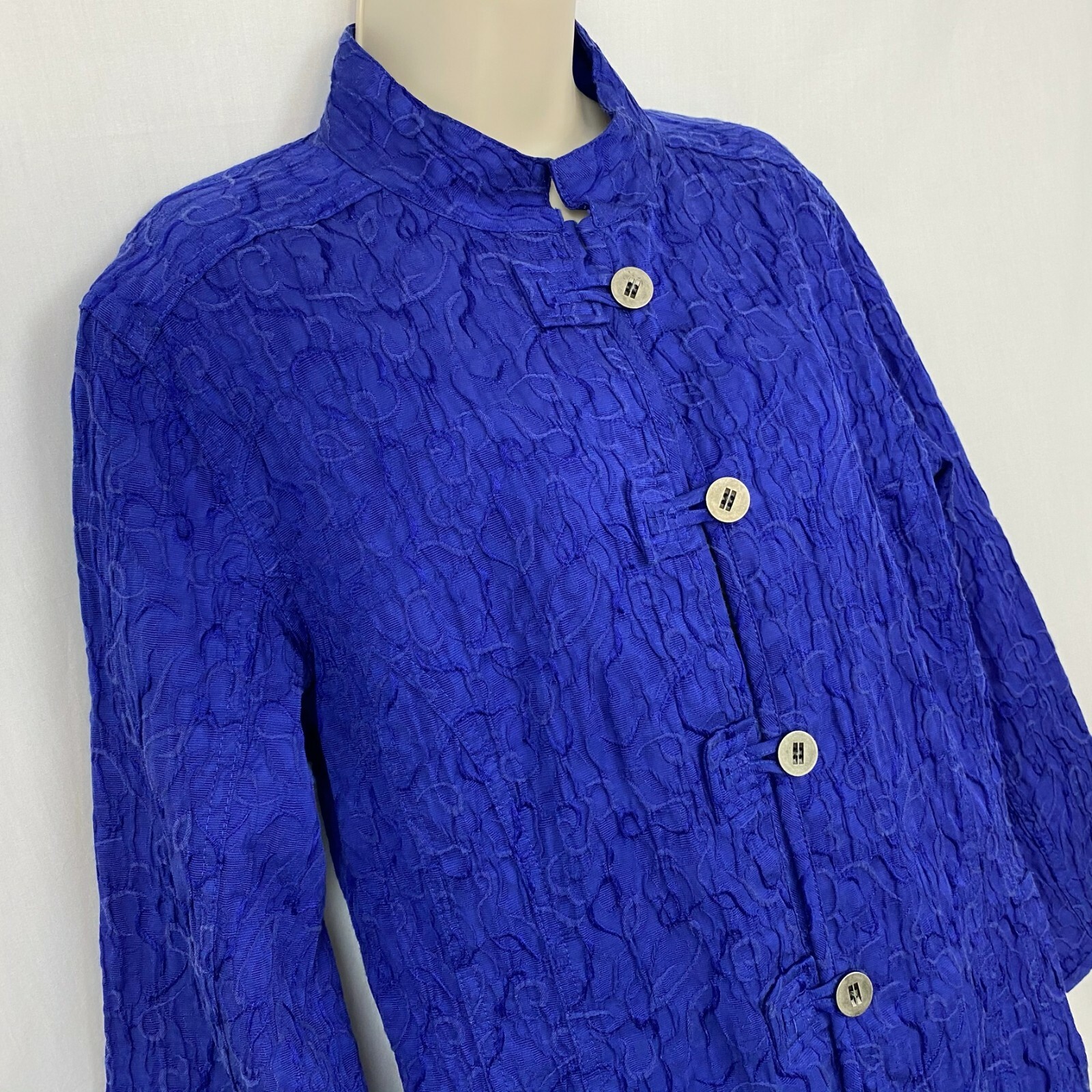 Chicos 2 Button Down Top Light Jacket Cardigan Pu… - image 3