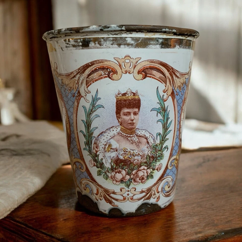 Rare Antique 1902 Cup Tumbler King Queen Jubilee Enamel Enamelware Rustic  - Image 2 of 4