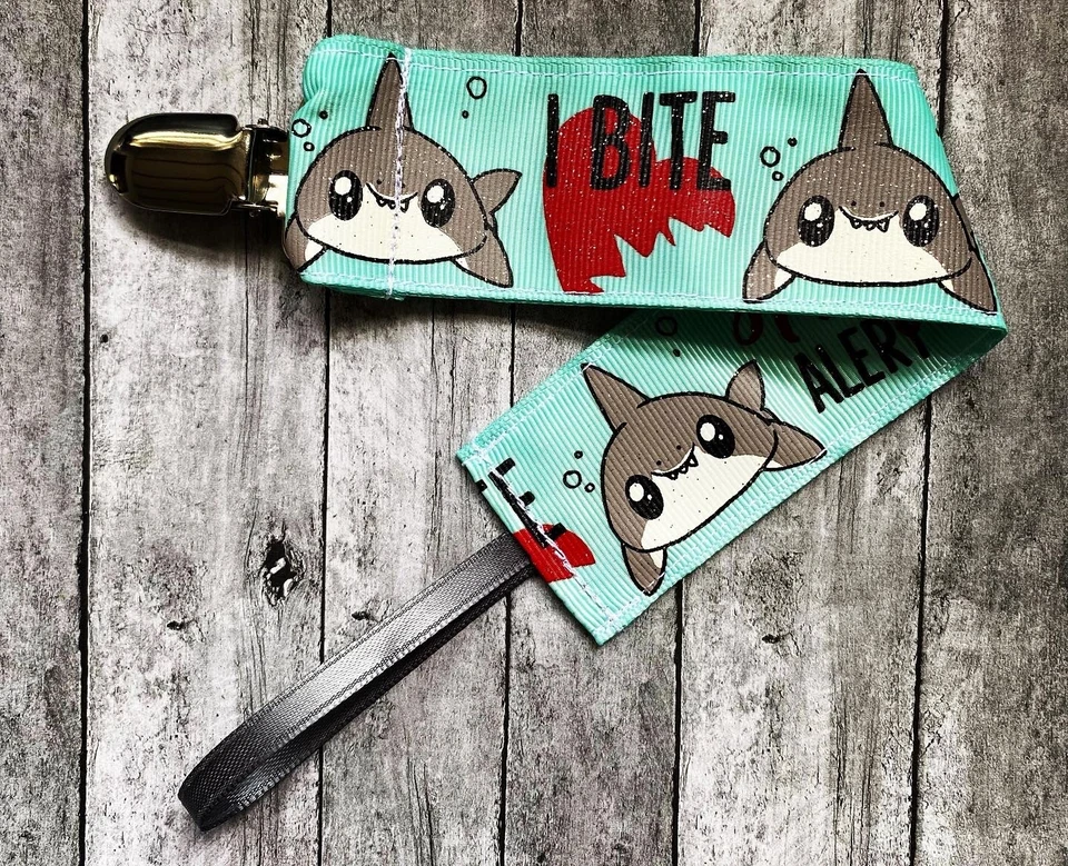 Clip chupete bebé tiburón I mordedura niña niño Foto 3 de 3