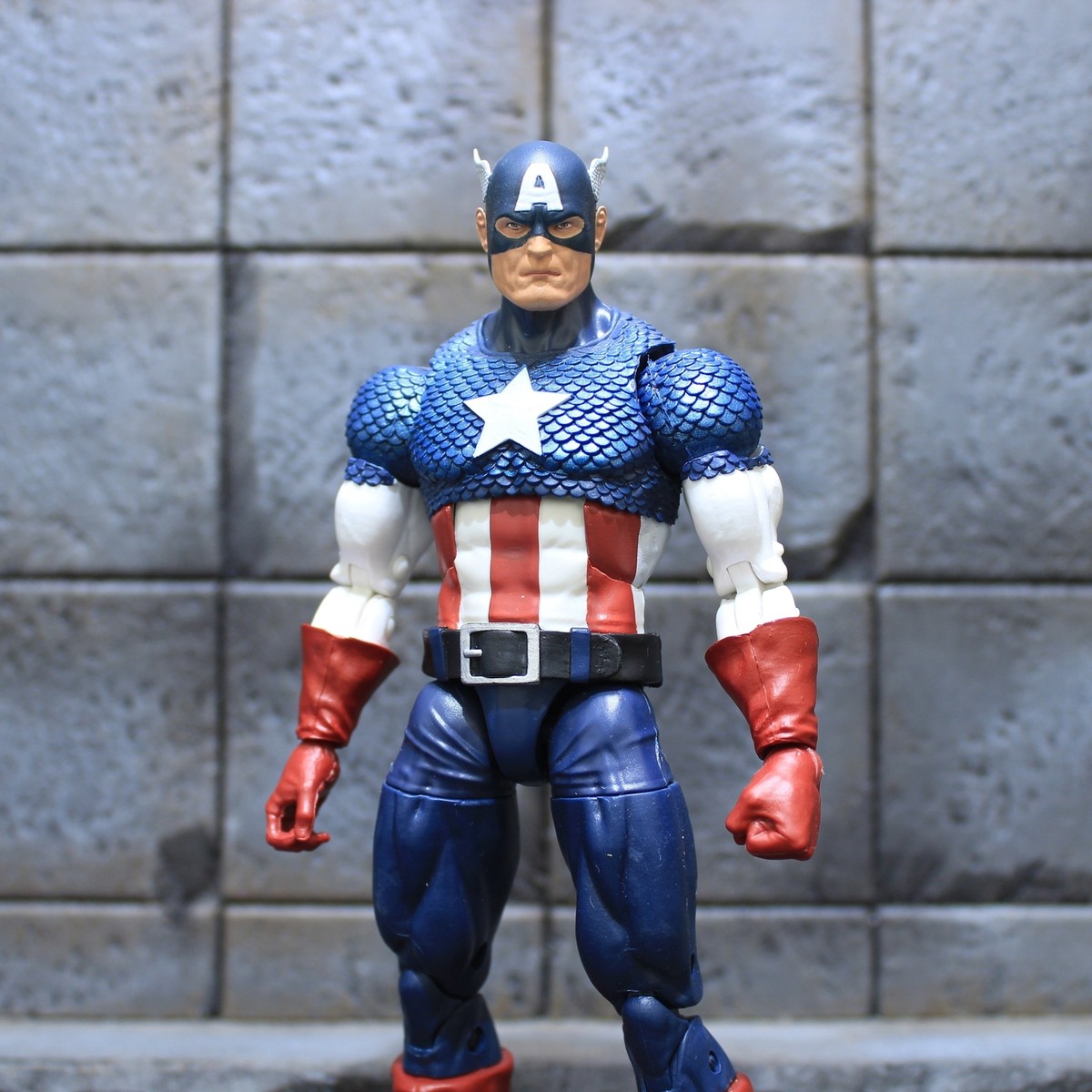 アメコミ Marvel Captain America Model Kit Amazon.com: Marvel Legends Series: Ultimate Captain America