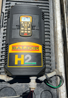 Baldor Servo Vector Drive H2 - 480V  3ph 50/60 HZ ZHH425-E