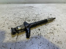 Injecteur Toyota AVENSIS