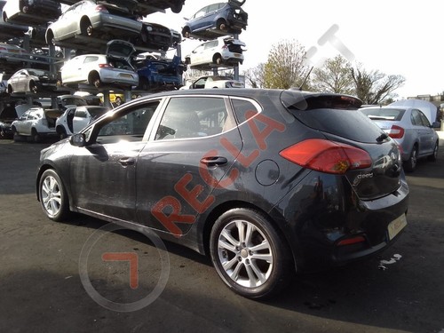 KIA CEED 3 CRDI 2012-2015 CENTRE CONSOLE ARM REST - Picture 3 of 6
