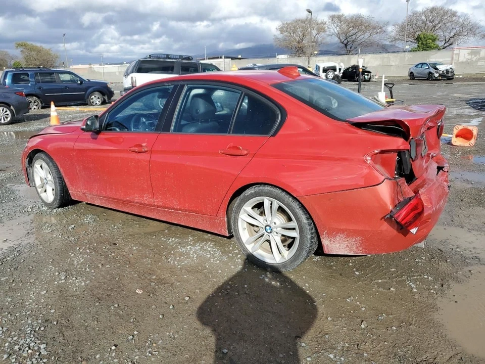 Consola piso delantero sin bandeja trasera deslizante para BMW 320i 2420753 12-18 Foto 2 de 4