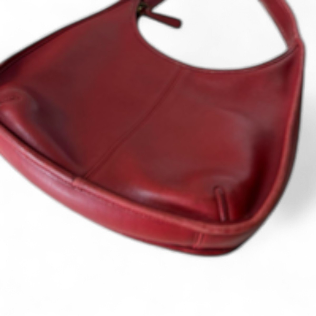 バッグ old coach Ergo hobo red leather bag y2k old coach Ergo hobo red leather bag y2k - メルカリ
