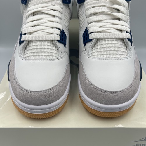 Size 9.5 - Nike SB x Air Jordan 4 Retro SP Navy - Picture 4 of 8