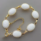 VTG Gold tone Milk Glass SCARAB Egyptian style Link Bracelet Safety Chain 6.5”