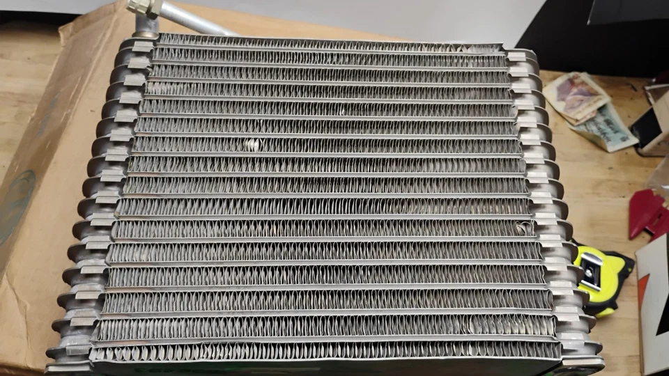 Núcleo evaporador de aire acondicionado AC Delco 15-6221 para 73-76 Buick Olds Pontiac 71-73 Cadillac Foto 3 de 4