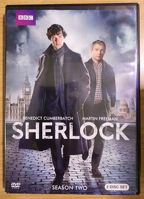 Sherlock: Season Two (DVD, 2012, 2-Disc Set) Benedict Cumberbatch, Martin Freema