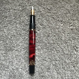 Vintage Waterman Phileas Coral Marble Fountain Pen Medium