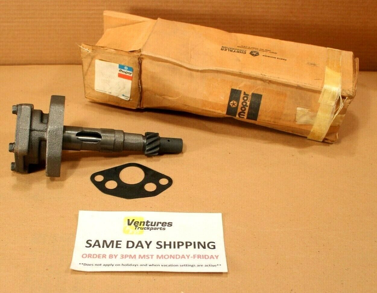 Mopar Oil Pump P/N 1314607 19371959 Dodge Chrysler Plymouth Desoto NOS