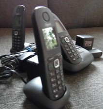 Gigaset A540 3 portable phones and bases