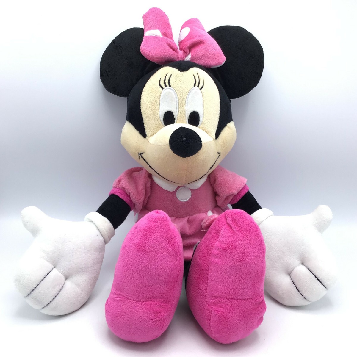 Disney Minnie Mouse Pink & White Polka Dot 19