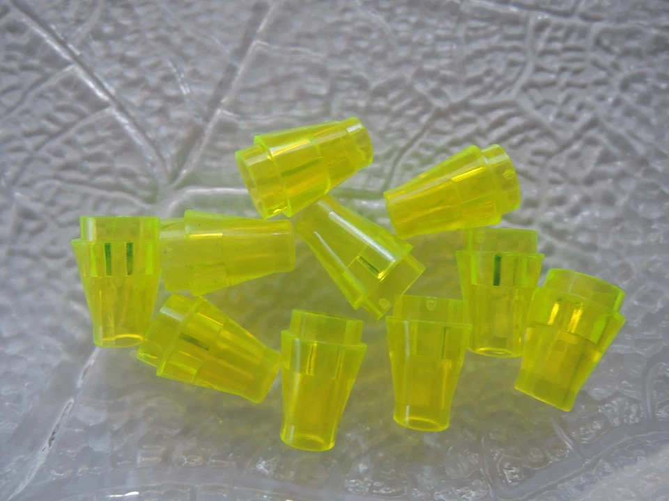 Lego 10 x Cone Kegel 4589b 1x1 rund transparent neon grün - Bild 1 von 1