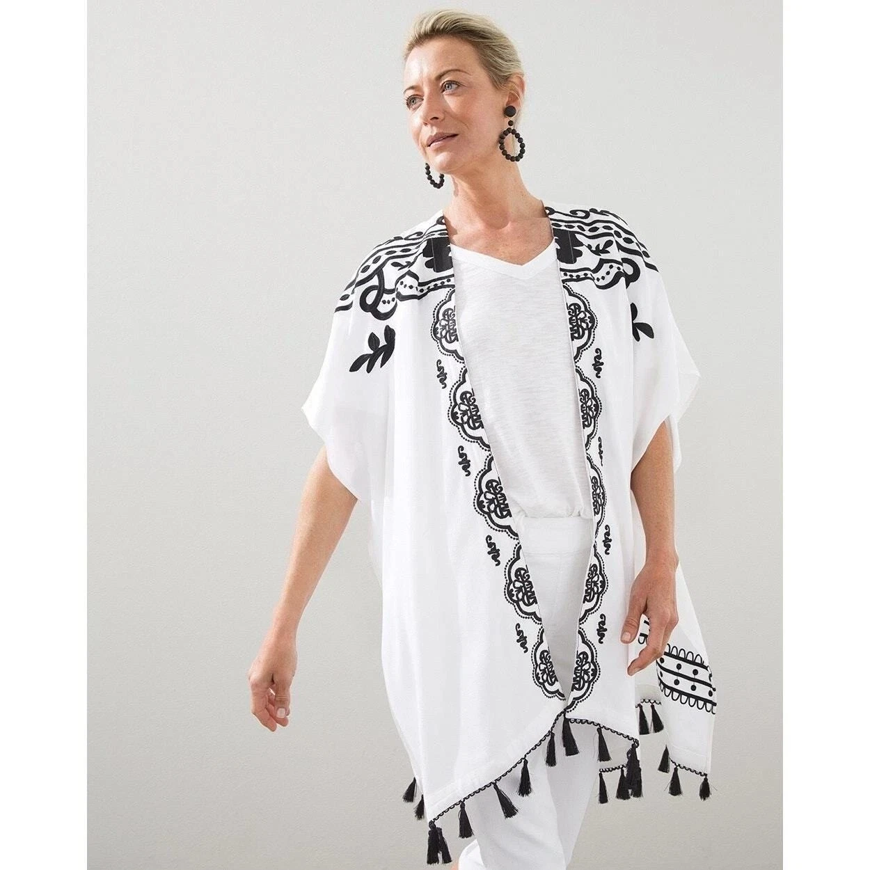 Chicos White Black Embroidered Tassel Kimono Cover Up Cardigan Poncho L/XL NEW