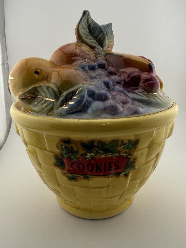 Vintage Shawnee USA Yellow Fruit Basket Cookie Jar w Lid Grapes Apples #84
