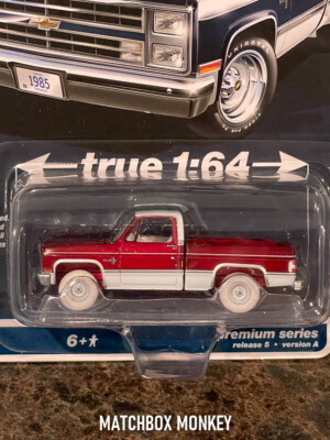 2021 CHASE Auto World 1985 Chevy Silverado 10 Fleetside Muscle Trucks ULTRA RED