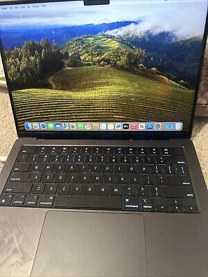 Apple MacBook Pro 14 Apple MacBook Pro 14
