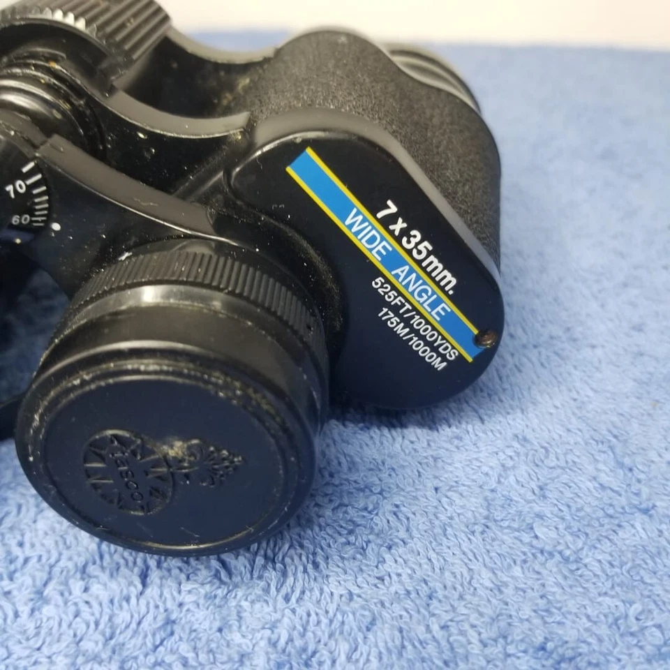 Tasco Zip 2001 Binoculars - 7x35mm Wide Angle, 500 FT/1000 Yds. 167M/10 - Image 4 of 4