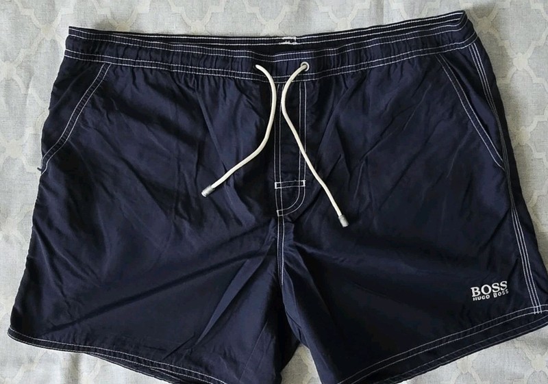 HUGO Boss Men's  Navy  Board Shorts Size M