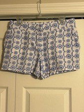 VINEYARD VINES Sz 6 White with Blue Floral Eyelet Embroidered Shorts Pockets