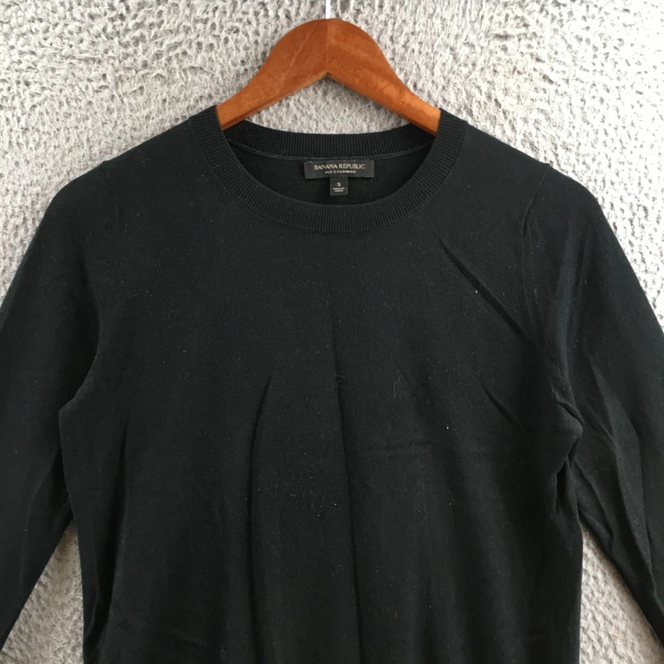 Suéter Banana Republic Mujer Pequeño Negro Manga Larga Pullover Ligero Foto 2 de 4