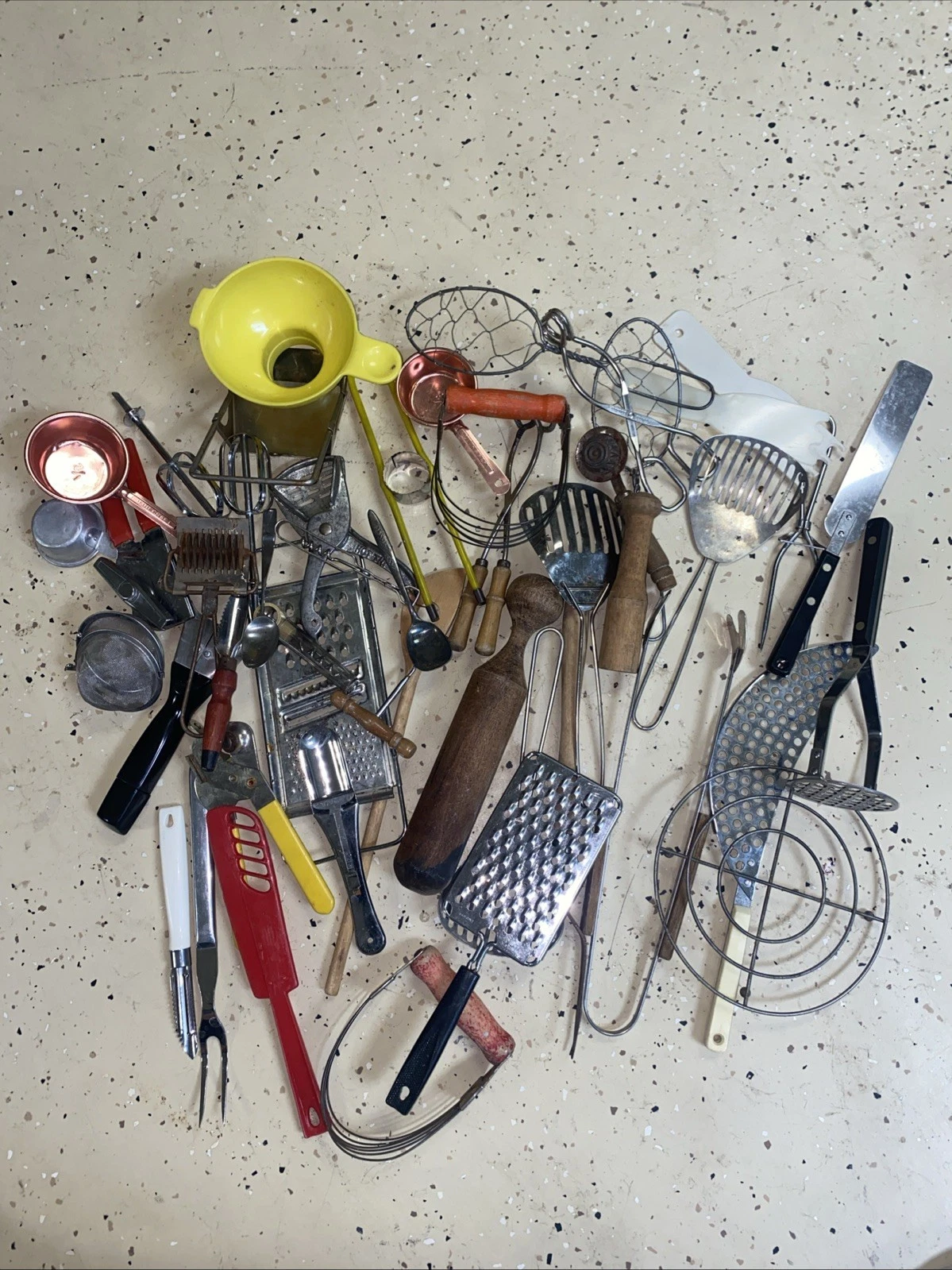 Lot of 48 Vintage Kitchen Utensils Mixed Egg Beater Spoon Pastry Blender