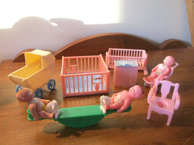 1950'S 10 RENWAL DOLLHOUSE 3 BABY TEETER TOTTER HORSE-PLAYPEN-BUGGY-HAMPER-CRIB
