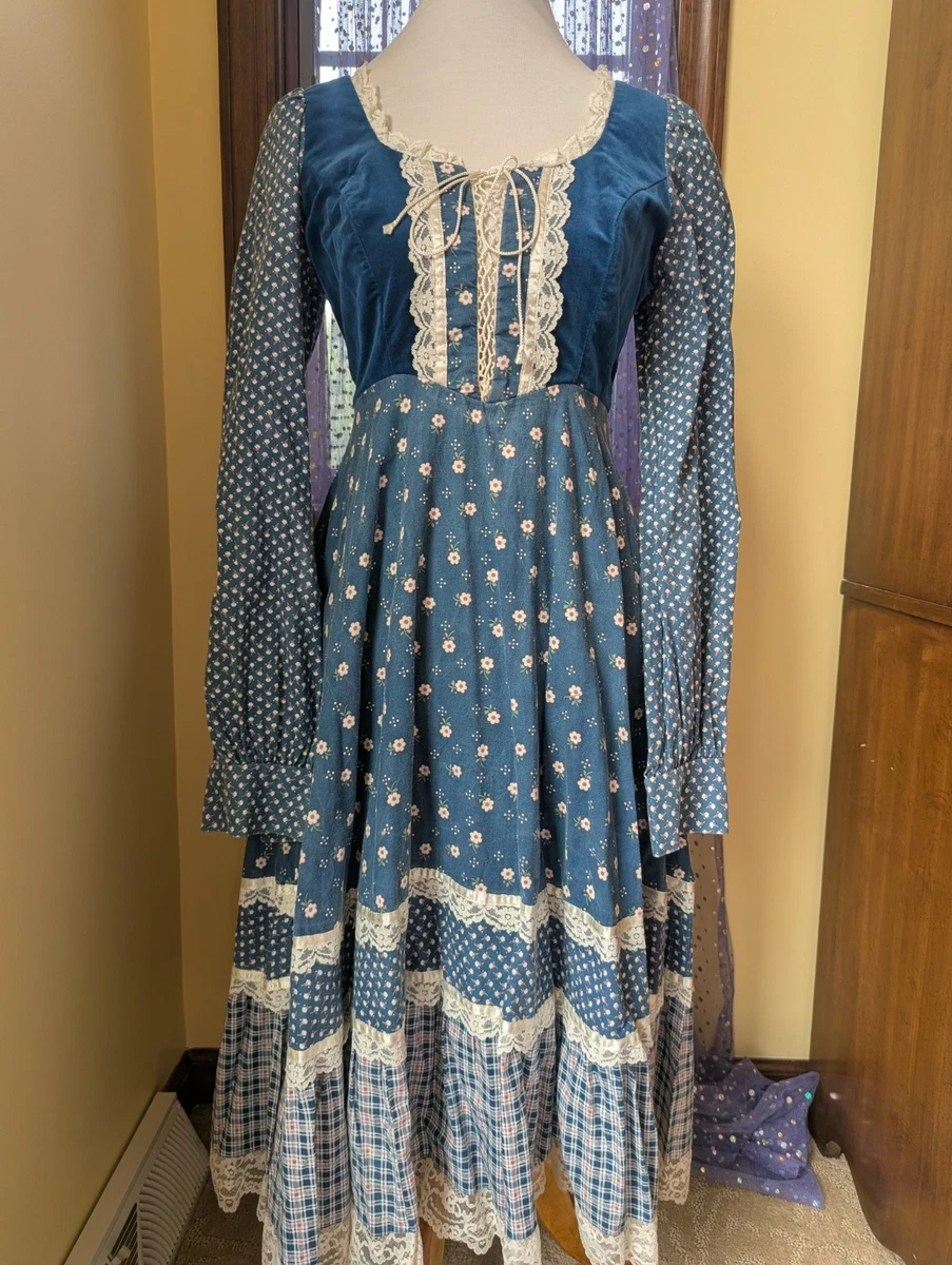 gunne sax blue floral dress Hippy Vintage Dresses for Women for sale NWT ZARA Professional Black Floral maxi dress Vintage 1960’s Gunne Sax Color:Ashen 12/09